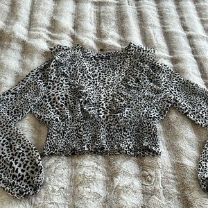 Zara size medium shirt , new without tags